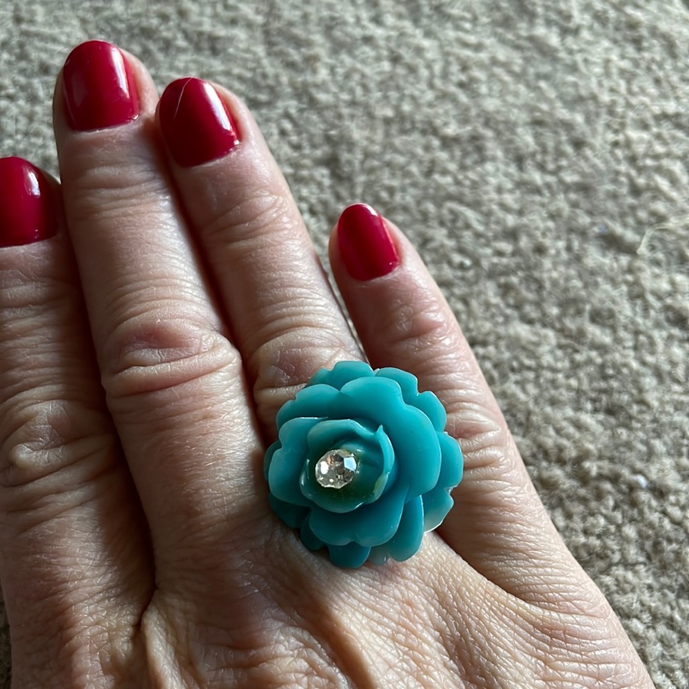 Costume Retro Blue-Green Flower Ring